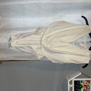 One piece-tie bathing suit